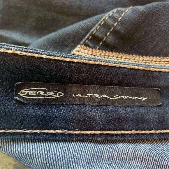 William Rast- Jerry Ultra Skinny Denim - Picture 8 of 8